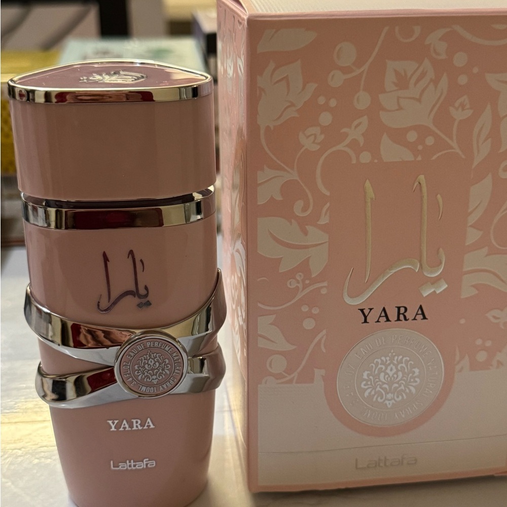 Lattafa Yara 100ml EDP Women's Authentic Fragrance Perfume Spray - Picture 4 of 7